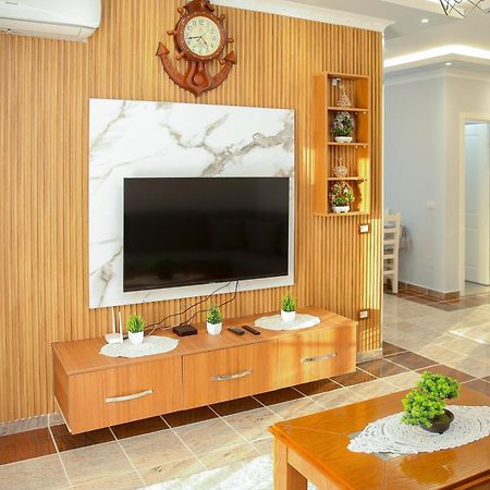 Fishta Apartments Q5 33 เวลิโปเยอ ภายนอก รูปภาพ