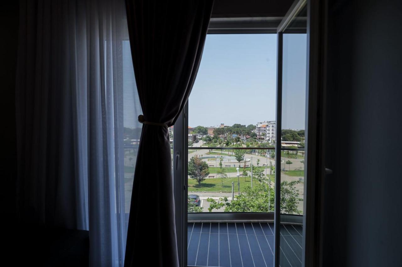Fishta Apartments Q5 33 เวลิโปเยอ ภายนอก รูปภาพ