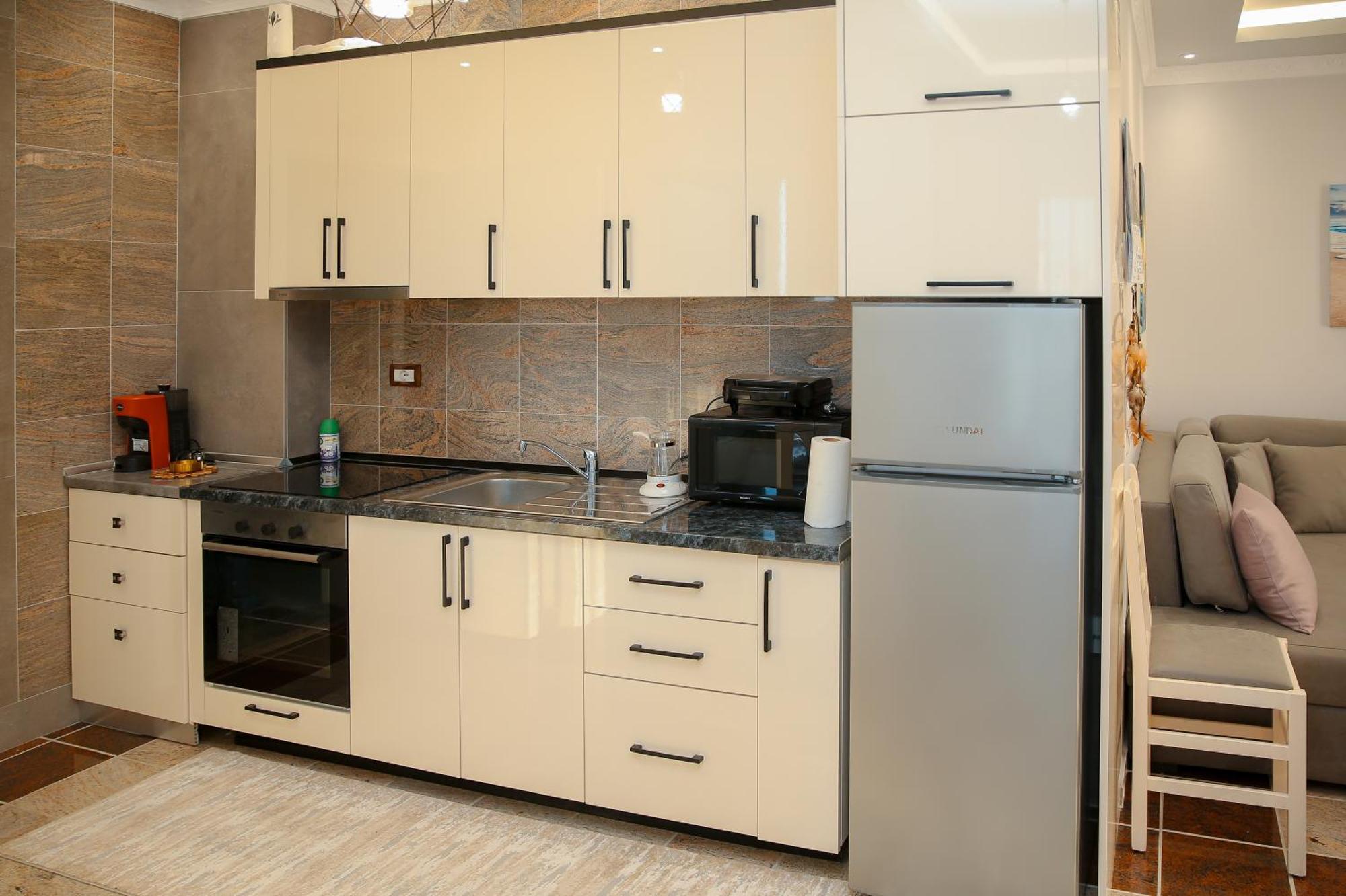 Fishta Apartments Q5 33 เวลิโปเยอ ภายนอก รูปภาพ